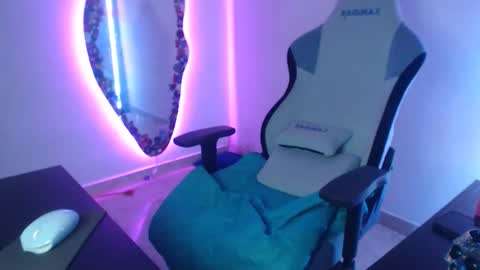 Lauren online show from 03.17.26