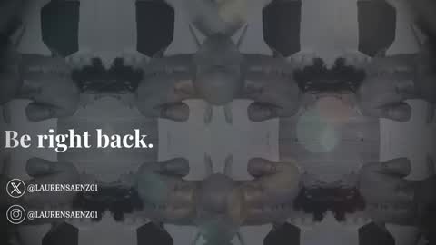 Lauren Saenz online show from 02.01.25