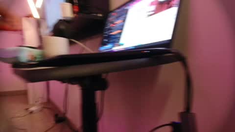 Snapshot of laurensaenz chatting on 05.19.26 Lauren Saenz online show from 05.19.26