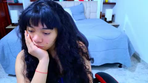 Snapshot of laurent1_ chatting on 11.06.25 laurent online show from 11.06.25