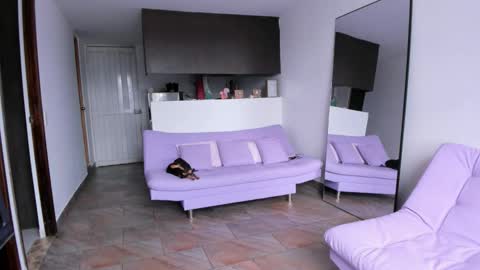 Lucie  online show from 09.16.25