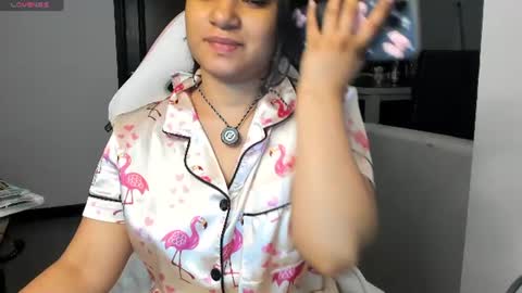 Snapshot of laurent_jones chatting on 06.21.26 daniela angel online show from 06.21.26