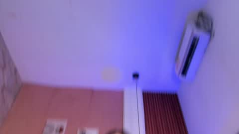 laurenthferrer online show from 07.03.26