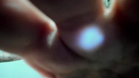 Lauu G online show from 02.18.26