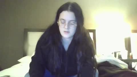 Snapshot of lauvlylu chatting on 02.16.26 lauvlylu online show from 02.16.26