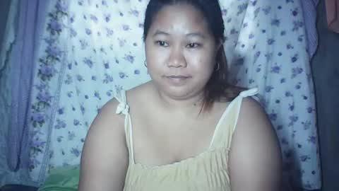 Snapshot of lavalyn214 chatting on 01.14.26 lavalyn214 online show from 01.14.26