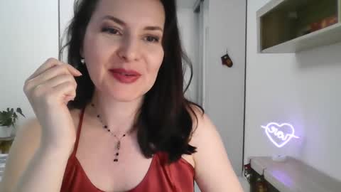 Snapshot of lavender_victoria chatting on 12.29.24 Diana online show from 12.29.24