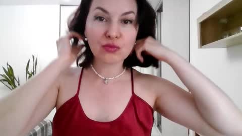 Snapshot of lavender_victoria chatting on 09.21.25 Diana online show from 09.21.25