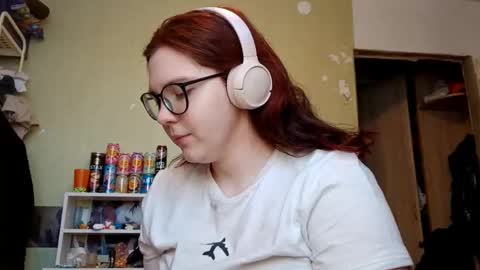 Adeline online show from 02.02.26