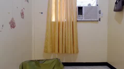 Snapshot of lavvenderr chatting on 02.02.26 lavvenderr online show from 02.02.26