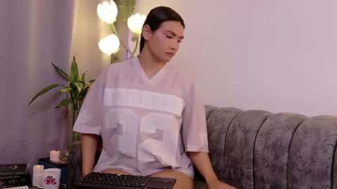 laya online show from 07.23.26