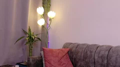 laya online show from 07.26.26