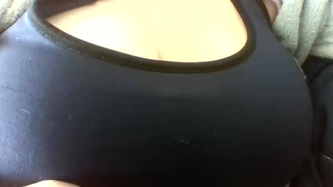 layannalea online show from 05.04.26