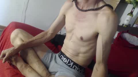 Laye19 online show from 03.09.25