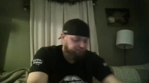 Snapshot of layinlow42 chatting on 02.20.25 layinlow42 online show from 02.20.25