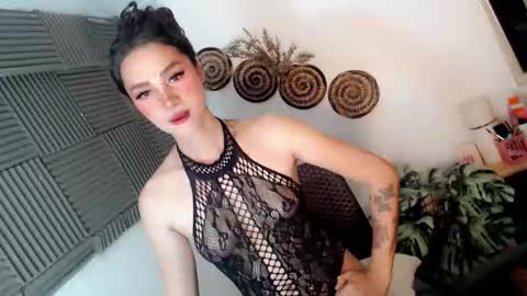layla47649867 online show from 02.27.26