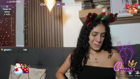 Layla online show from 12.13.25