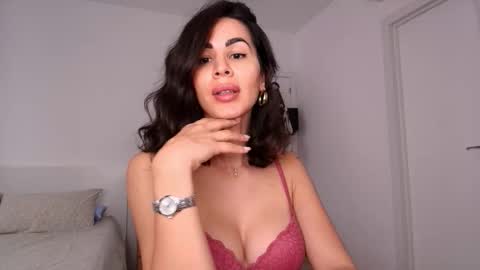 Snapshot of layladarkeyes chatting on 03.03.26 Layla online show from 03.03.26