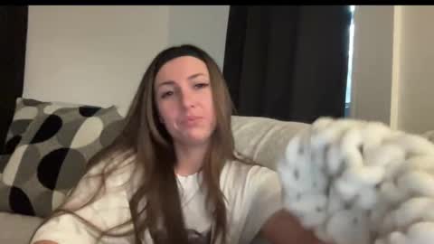 Snapshot of laylahlaylah1 chatting on 11.10.25 laylahlaylah1 online show from 11.10.25