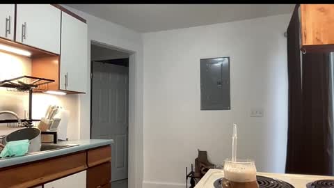 Snapshot of laylahlaylah1 chatting on 11.19.25 laylahlaylah1 online show from 11.19.25