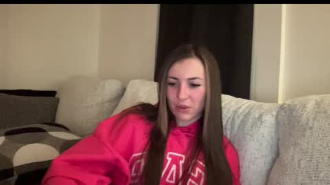 Snapshot of laylahlaylah1 chatting on 12.04.25 laylahlaylah1 online show from 12.04.25