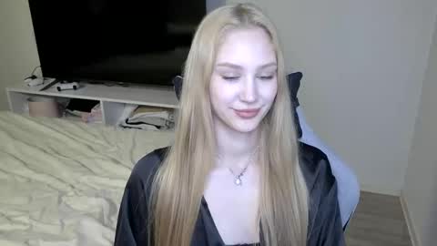 LaylaPretty001 online show from 03.27.26