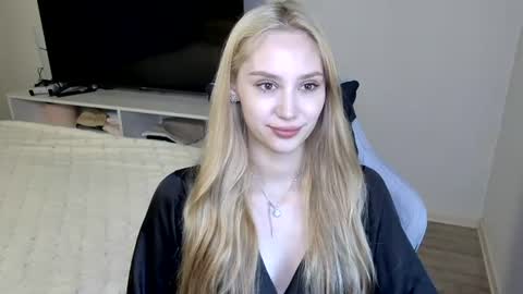 Snapshot of laylapretty001 chatting on 07.07.26 LaylaPretty001 online show from 07.07.26