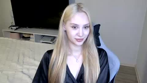 Snapshot of laylapretty001 chatting on 07.10.26 LaylaPretty001 online show from 07.10.26