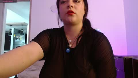 Vannessa  online show from 04.28.26