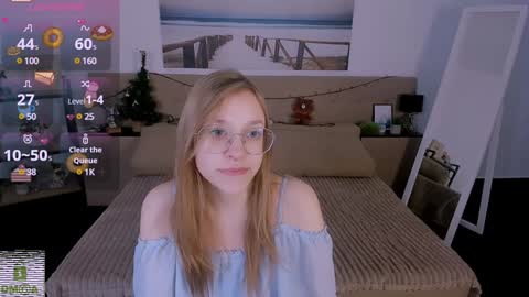 Snapshot of layriantavee chatting on 01.03.25 layriantavee online show from 01.03.25