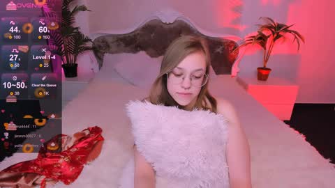 Snapshot of layriantavee chatting on 01.31.25 layriantavee online show from 01.31.25