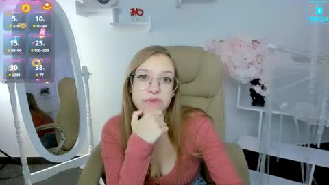 Snapshot of layriantavee chatting on 02.03.25 layriantavee online show from 02.03.25