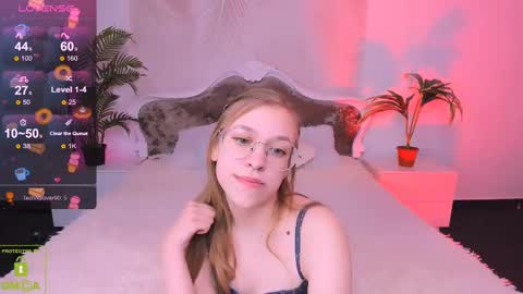 Snapshot of layriantavee chatting on 02.12.25 layriantavee online show from 02.12.25