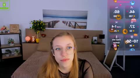 Snapshot of layriantavee chatting on 02.18.25 layriantavee online show from 02.18.25