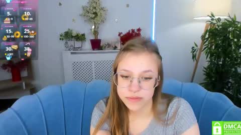 Snapshot of layriantavee chatting on 02.25.25 layriantavee online show from 02.25.25