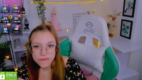 Snapshot of layriantavee chatting on 02.26.25 layriantavee online show from 02.26.25