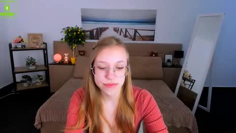 Snapshot of layriantavee chatting on 03.01.25 layriantavee online show from 03.01.25