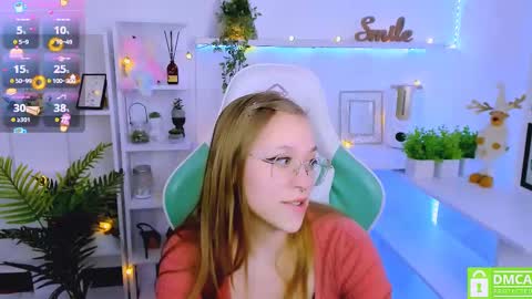 Snapshot of layriantavee chatting on 03.08.25 layriantavee online show from 03.08.25