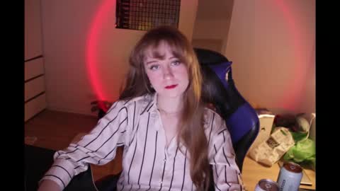 lazy_dazzy online show from 10.12.25