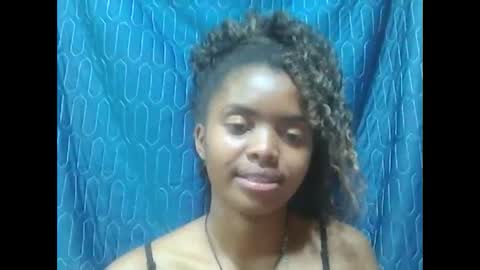 lea96546 online show from 09.19.25