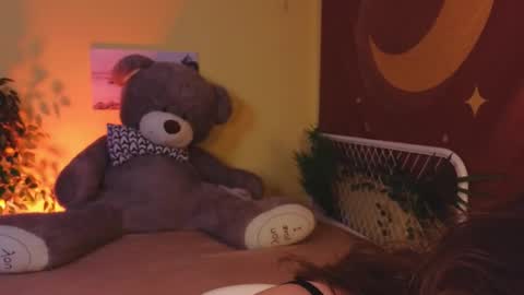 Lea online show from 02.22.25