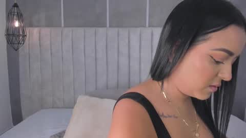    online show from 03.11.25