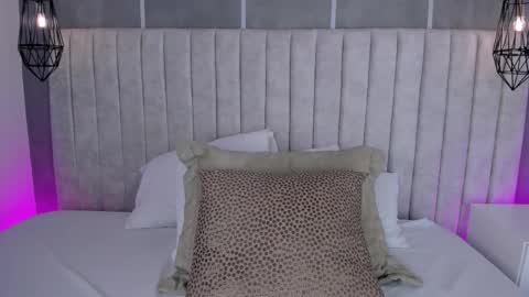    online show from 02.04.26