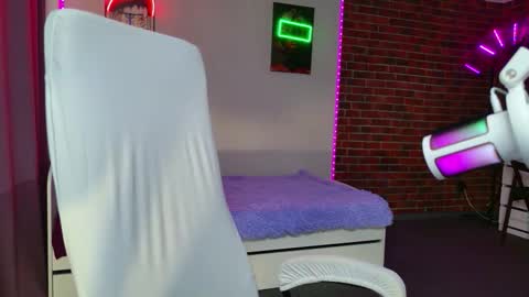 Snapshot of lea_loon chatting on 03.25.26 lea_loon online show from 03.25.26