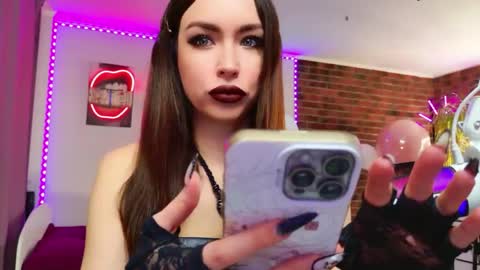 lea_loon online show from 05.06.26