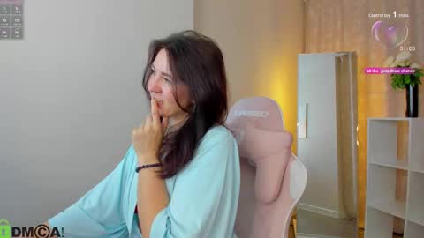 Lea online show from 11.04.25