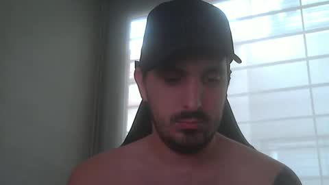 Snapshot of leabateria chatting on 09.29.25 leowolf online show from 09.29.25