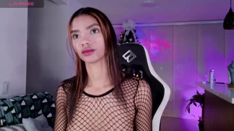leah_cute3 online show from 01.10.26