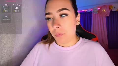 leah online show from 02.16.25