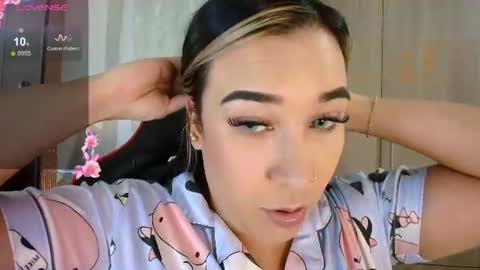 leah online show from 06.20.26